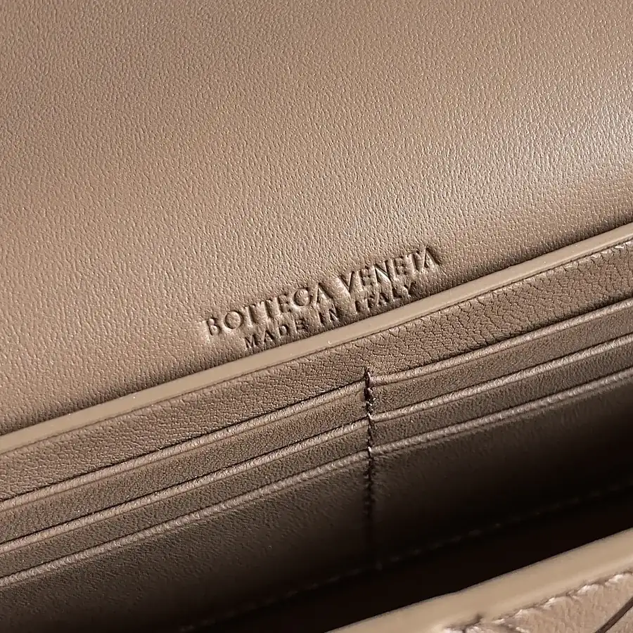 BV Andiamo Evening Handbag