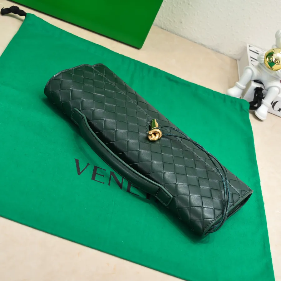 BV Andiamo Evening Handbag