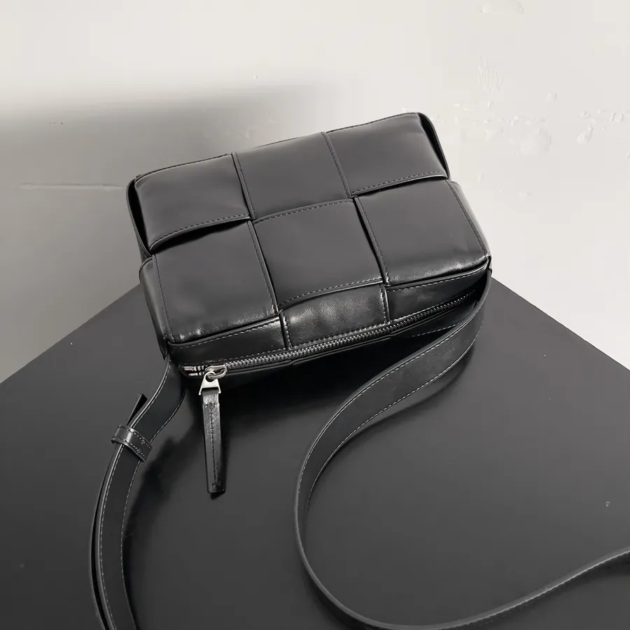 BOTTEGA VENETA Mini Cassette Stylish and Sophisticated Design