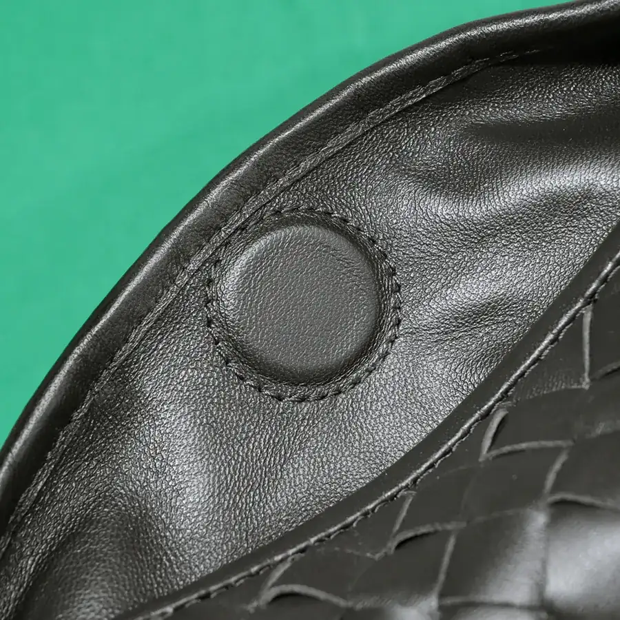 Bv New Mini Hop Bag with Grained Calfskin Handle
