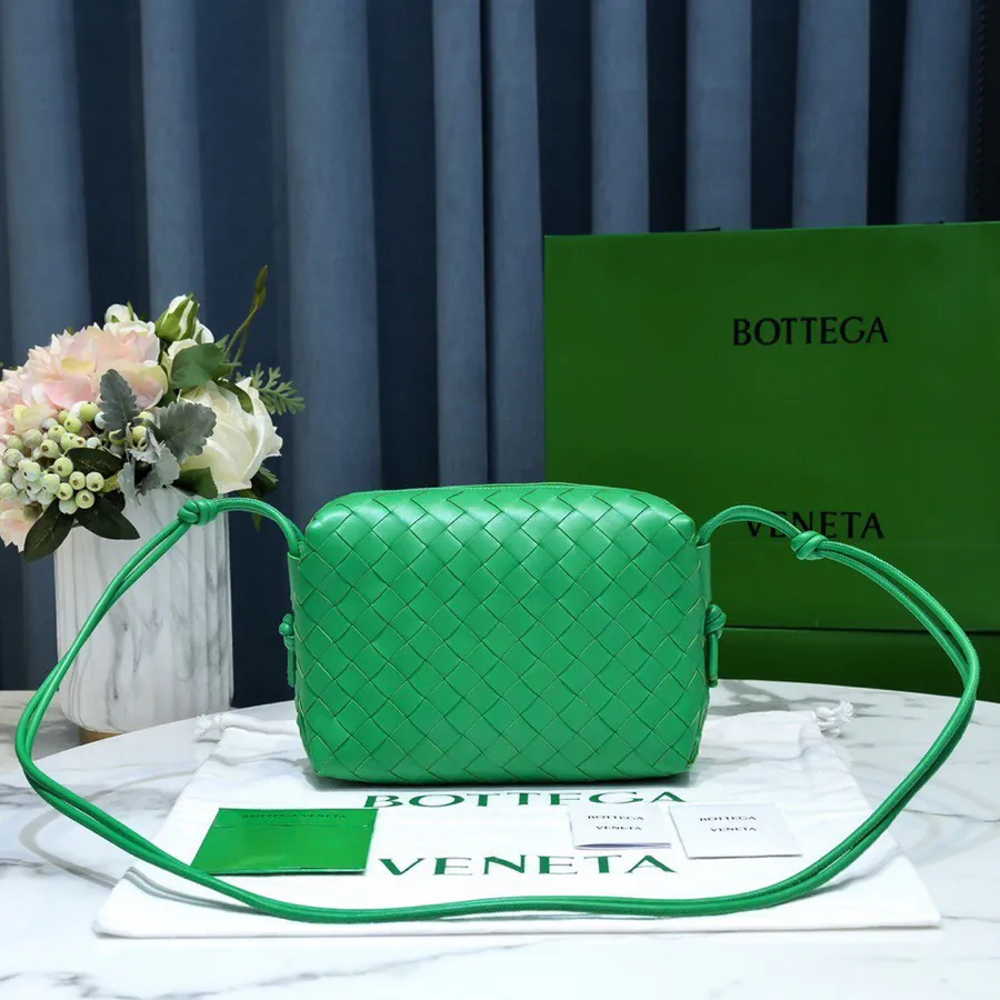B家 New Large Loop Camera Bag