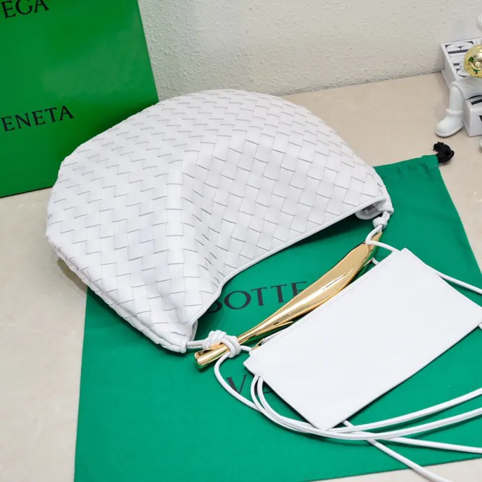 Bottega Veneta Sardine Large Bucket Bag