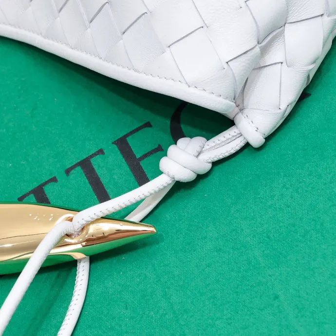 Bottega Veneta Sardine Large Bucket Bag