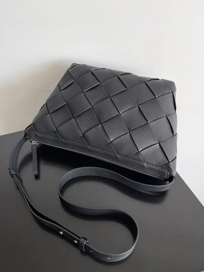 BOTTEGA VENETA Diago Hobo Bag in Grained Calfskin