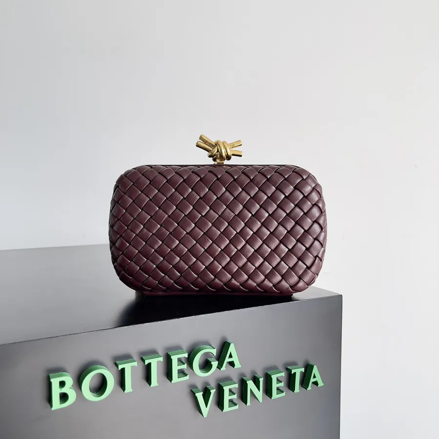 BV Knot Evening Bag Classic Return