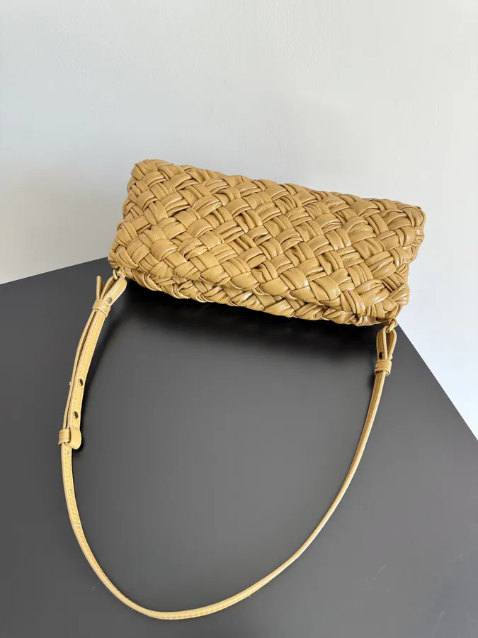 Bottega Veneta Latest Kalimero Cha Cha Handbag
