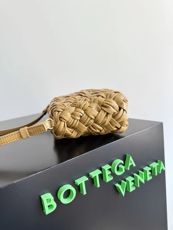 Bottega Veneta Latest Kalimero Cha Cha Handbag