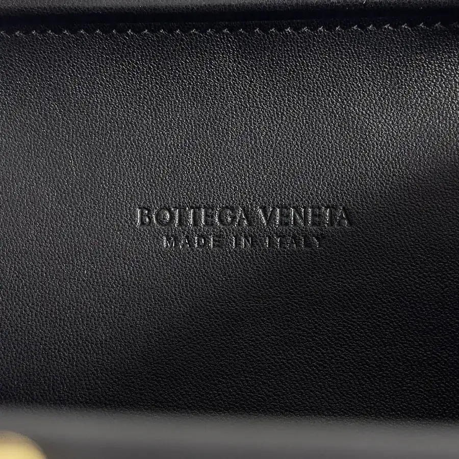 BOTTEGA VENETA Ladies KNOT Evening Bag Chain Edition