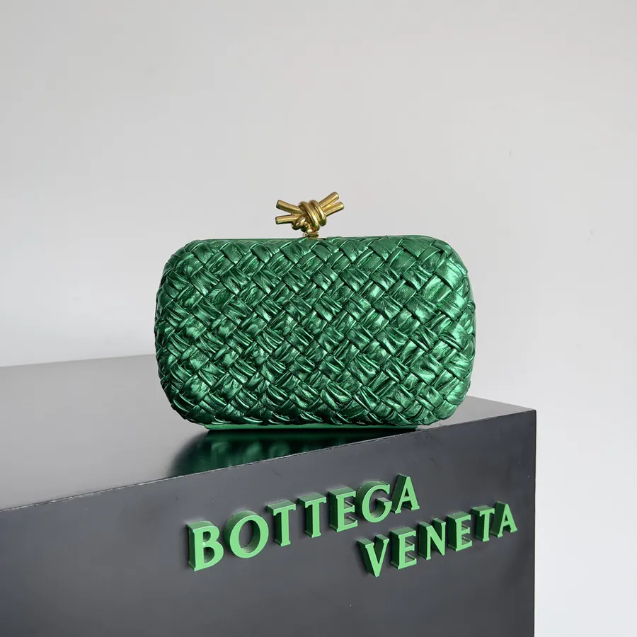 BV Knot Evening Bag Classic Return