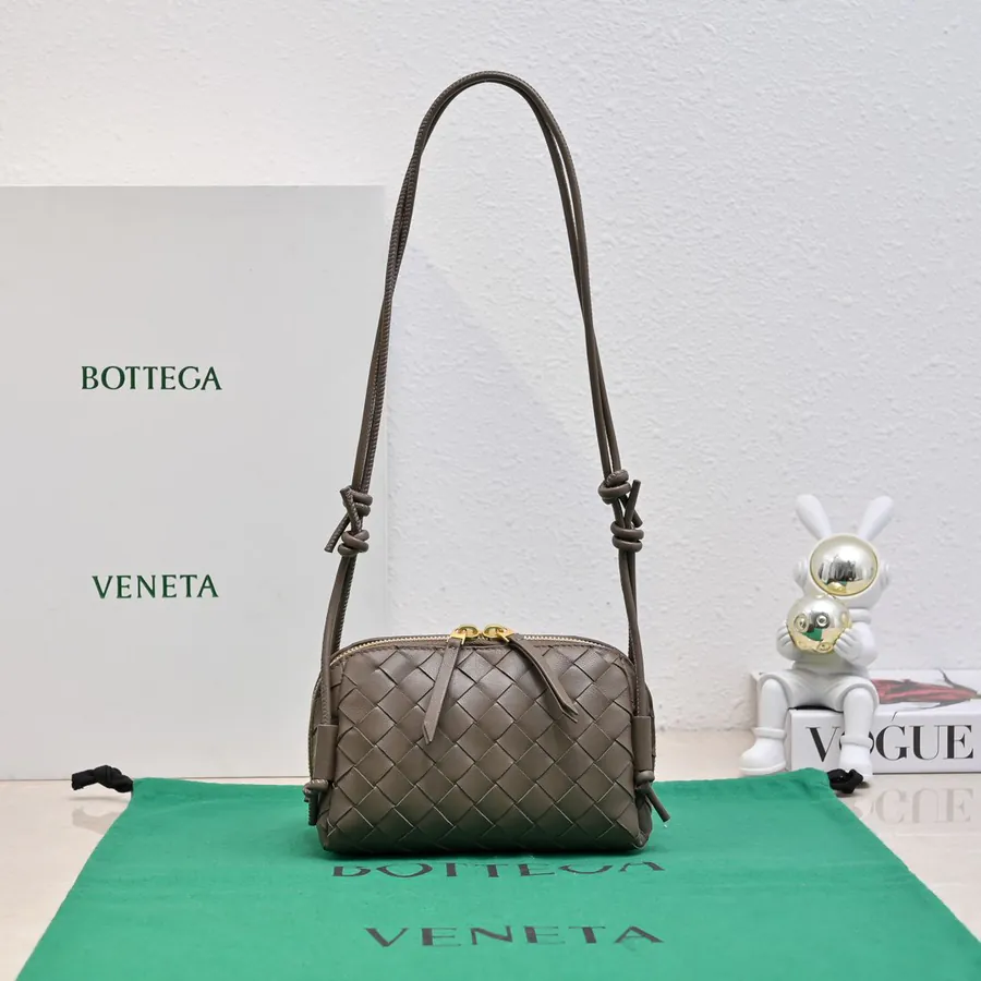 Bv Concert Pouch Mini Crossbody Bag with Adjustable Strap