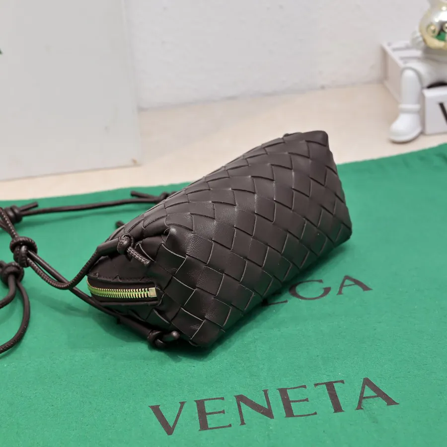Bv Concert Pouch Mini Crossbody Bag with Adjustable Strap