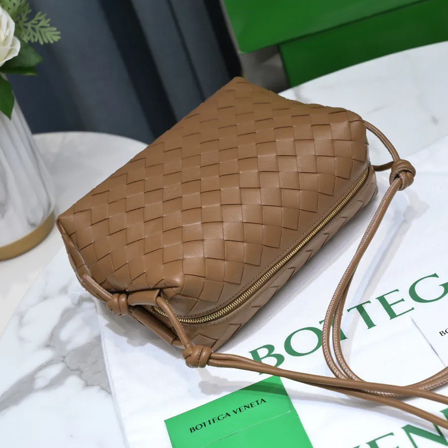 B家 New Arrival Large Loop Camera Bag