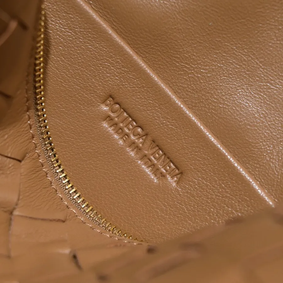 B家 New Arrival Large Loop Camera Bag