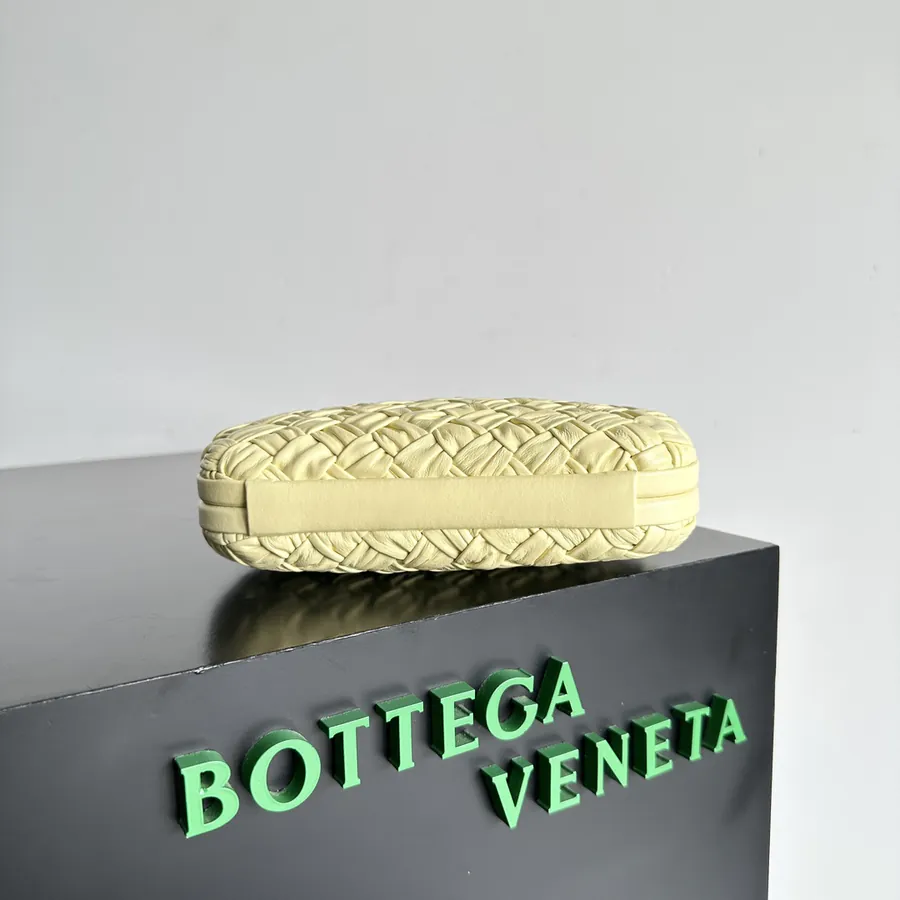 BV Knot Evening Bag Classic Return