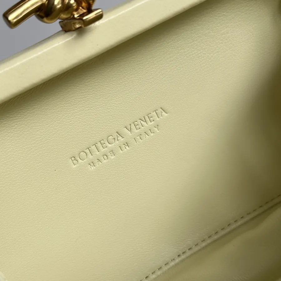 BV Knot Evening Bag Classic Return