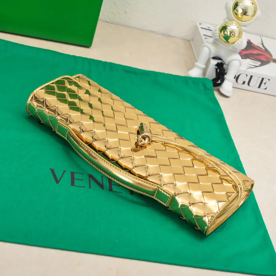 BV Andiamo Evening Handbag