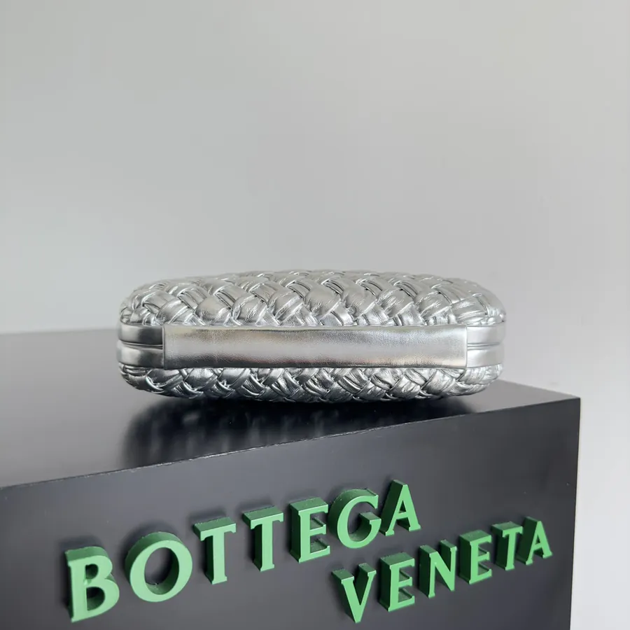 BV Knot Evening Bag Classic Return