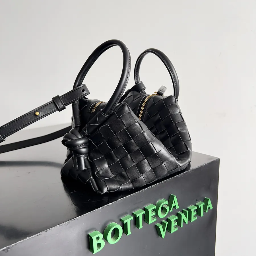 BOTTEGA VENETA 2024 New Loop Minimalist Design, Versatile Carry