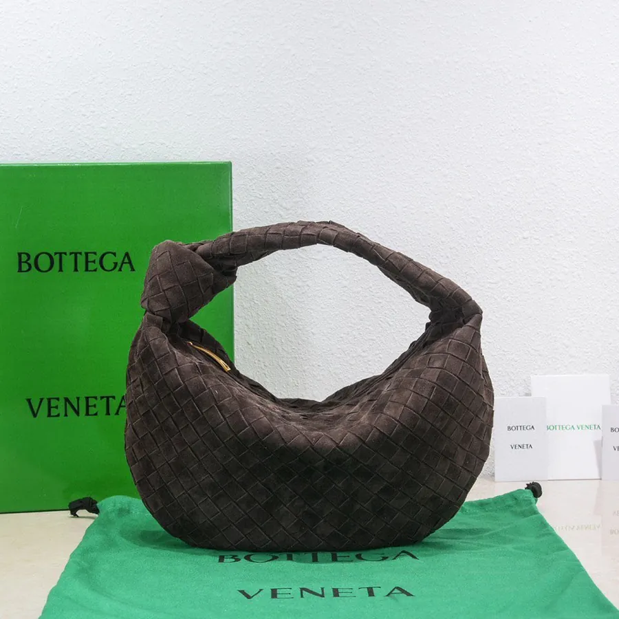 JODIE Bucket Bag in Medium Size