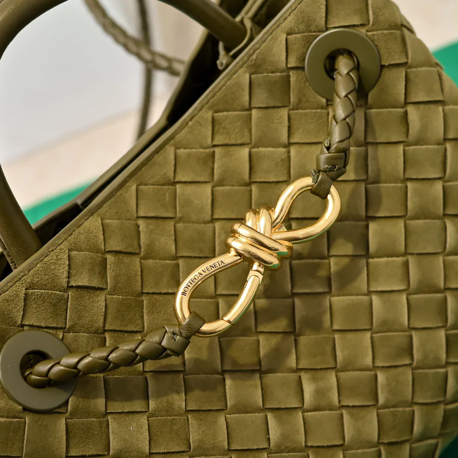 Bottega Veneta 2024 New Andiamo Bucket Bag
