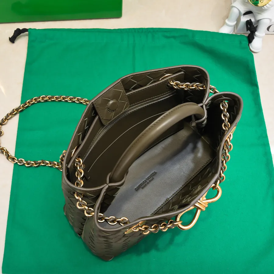 BOTTEGA VENETA Andiamo Small Chain Crossbody Bag