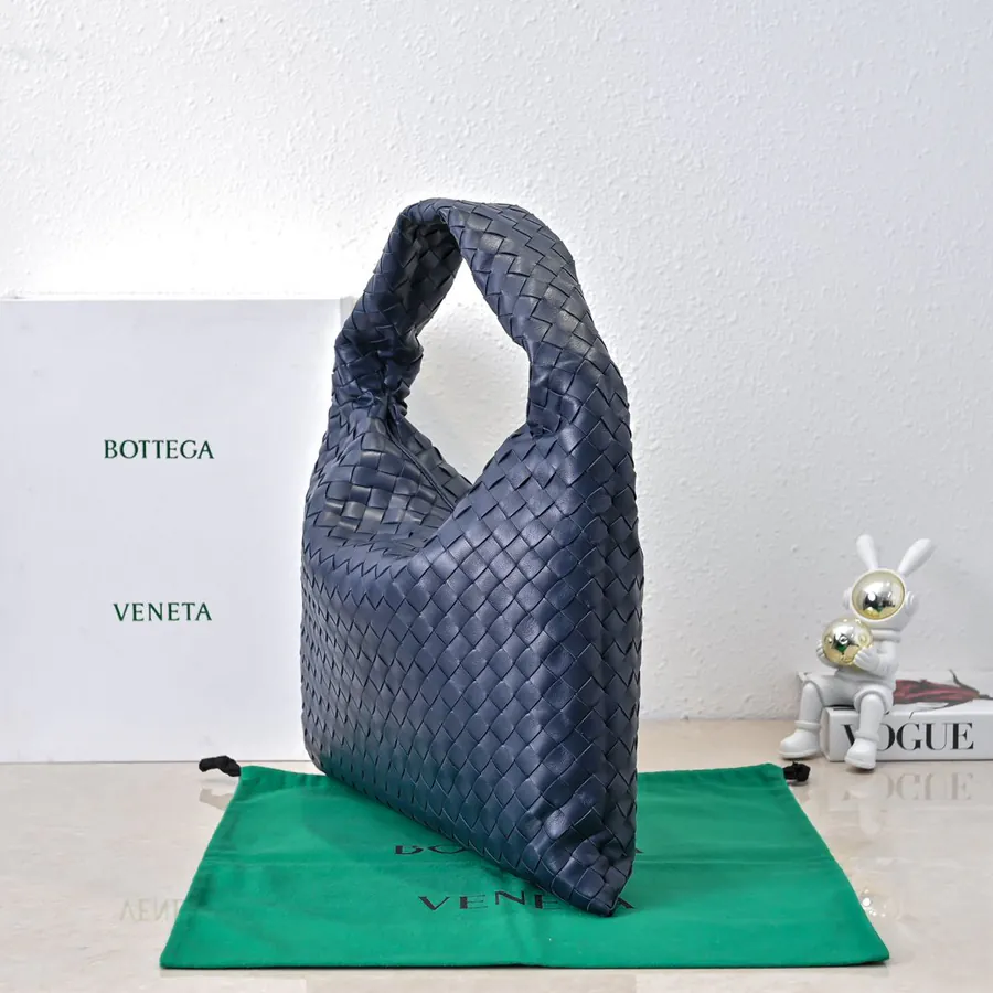 Bv New Medium HOP Bag with Grained Calfskin and Leather Handle