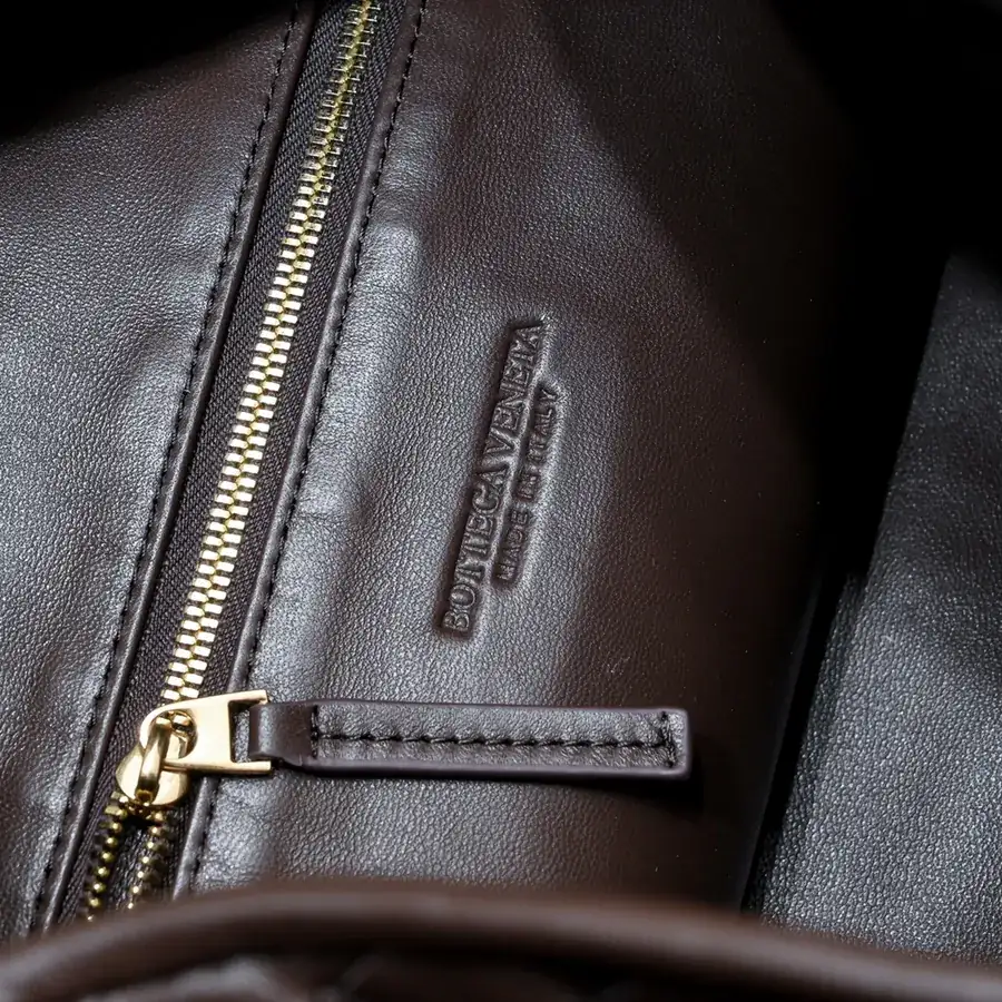 New Large HOP Bag with One Piece Leather Weave