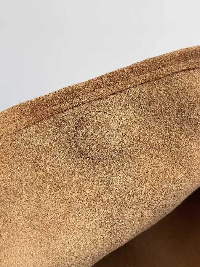 Bottega Veneta Hop Tote Seamless Design