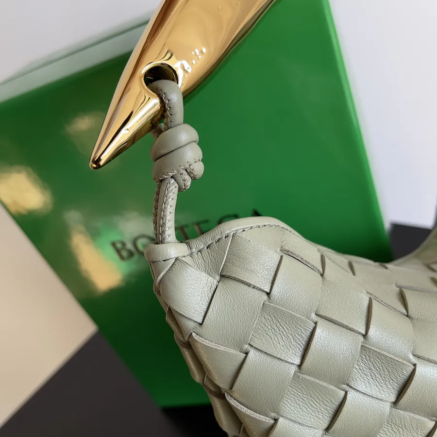 Muse Bronze Handle Sardine Bag Modern Sculptural Design