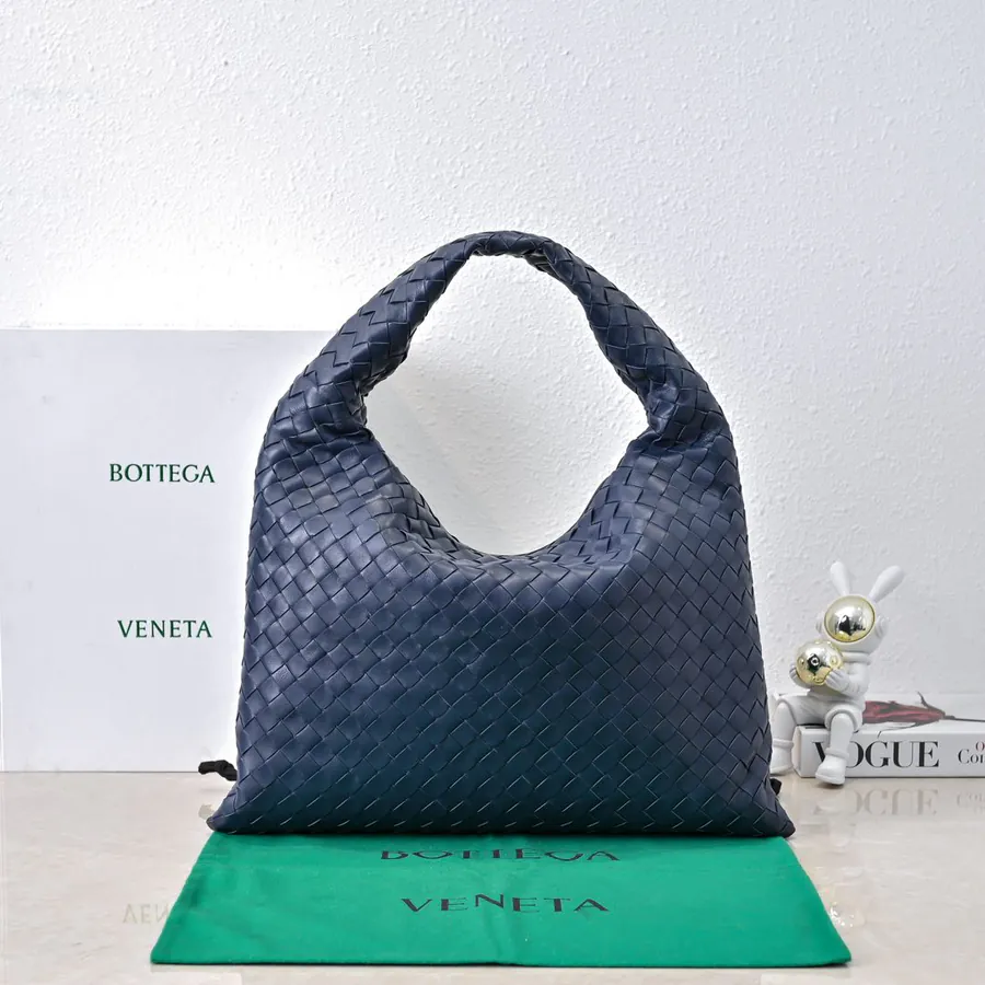 Bv New Medium HOP Bag with Grained Calfskin Body and Handle