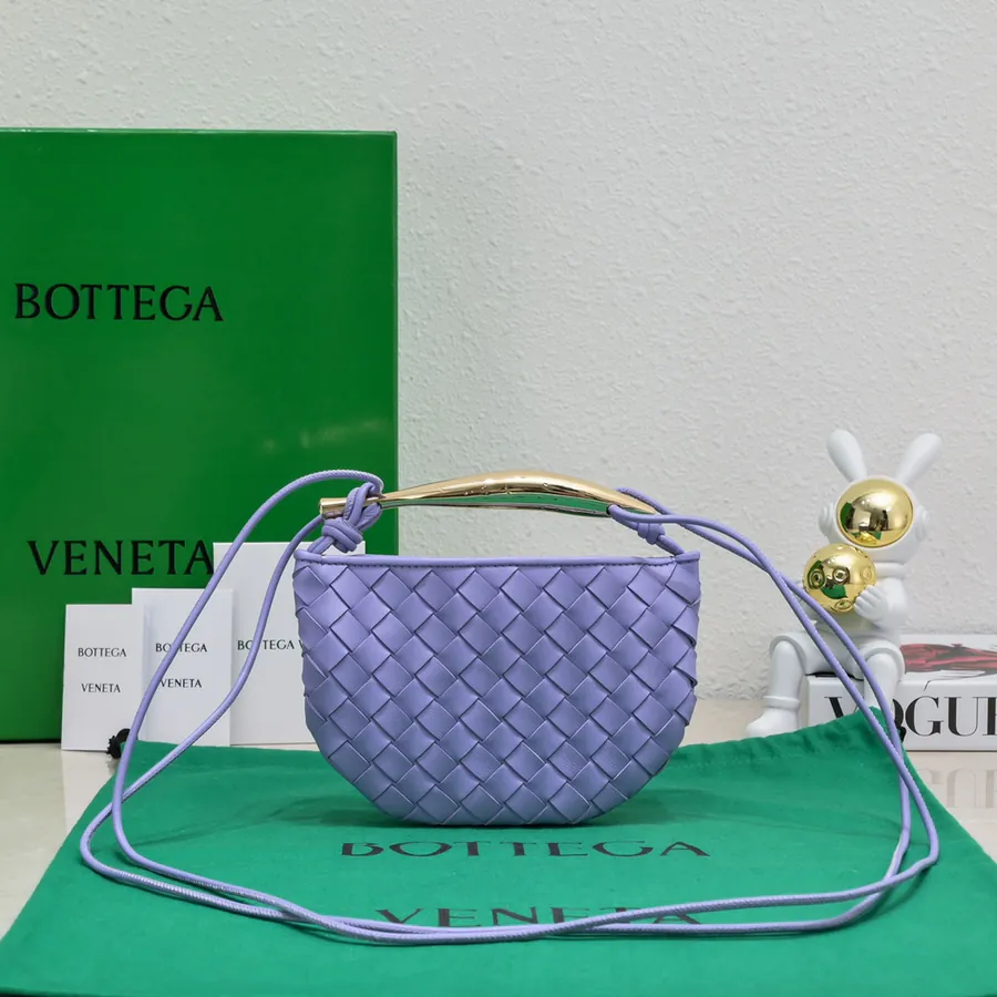 BV Mini Sardine Elegant and Artistic Bucket Bag