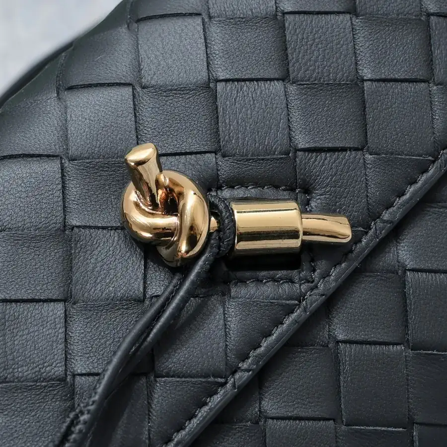 Bottega Veneta Mini Andiamo