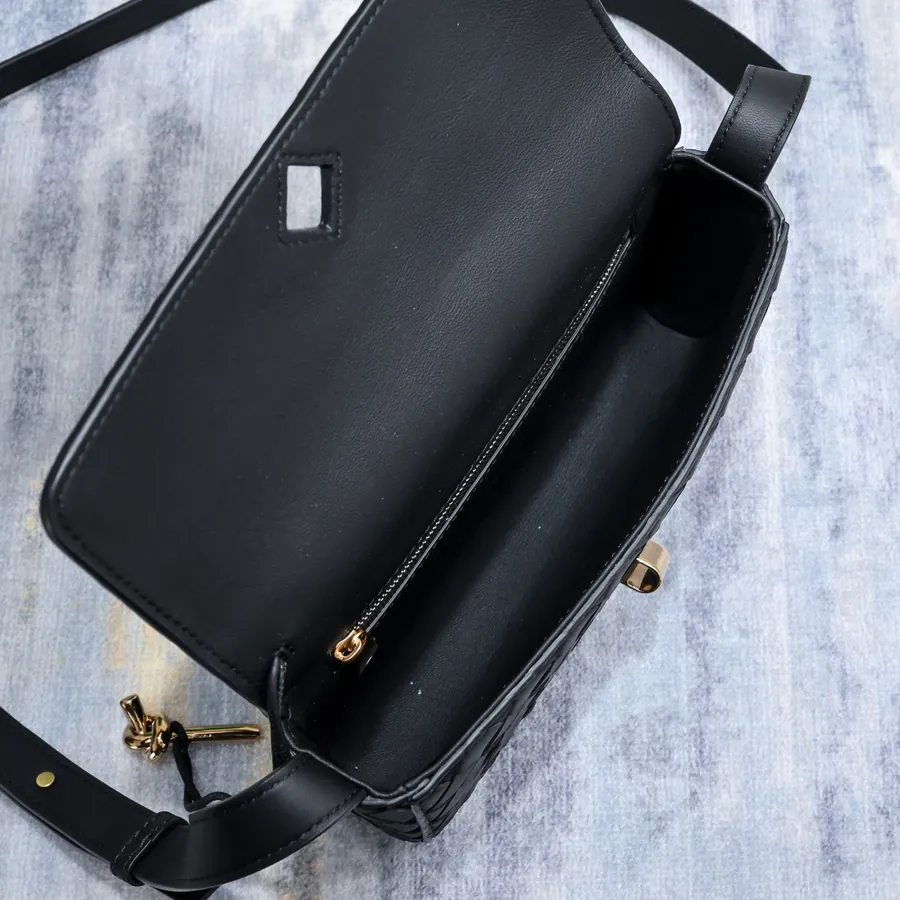 Bottega Veneta Mini Andiamo