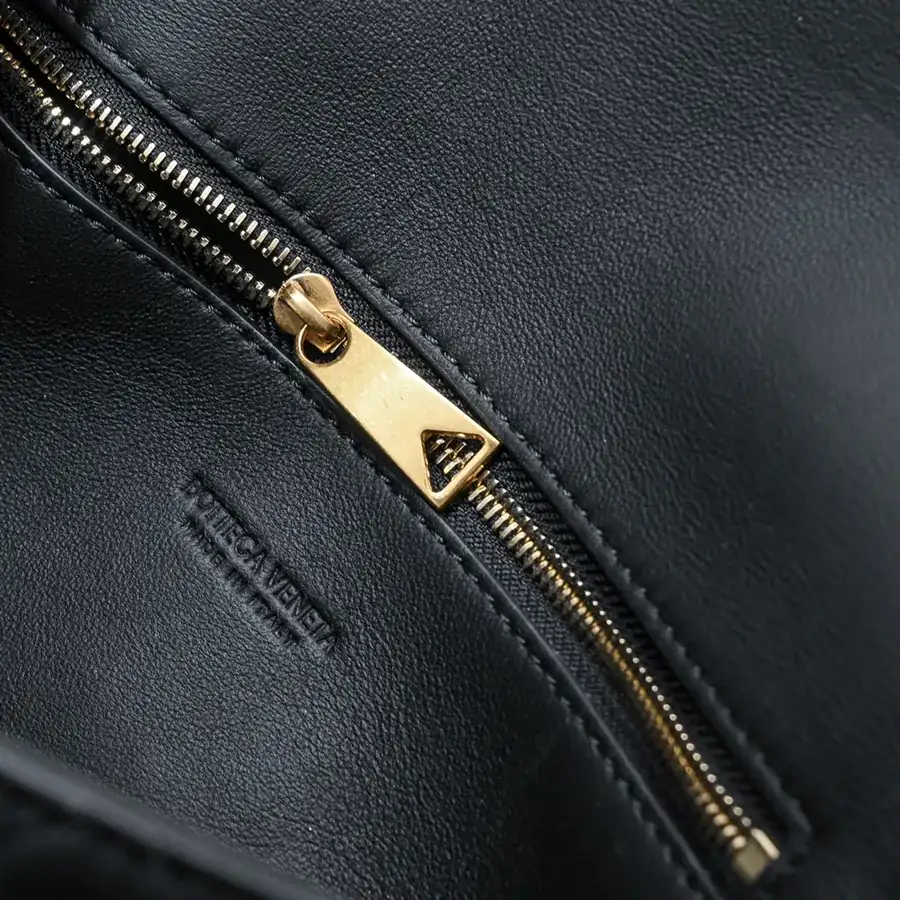 Bottega Veneta Mini Andiamo