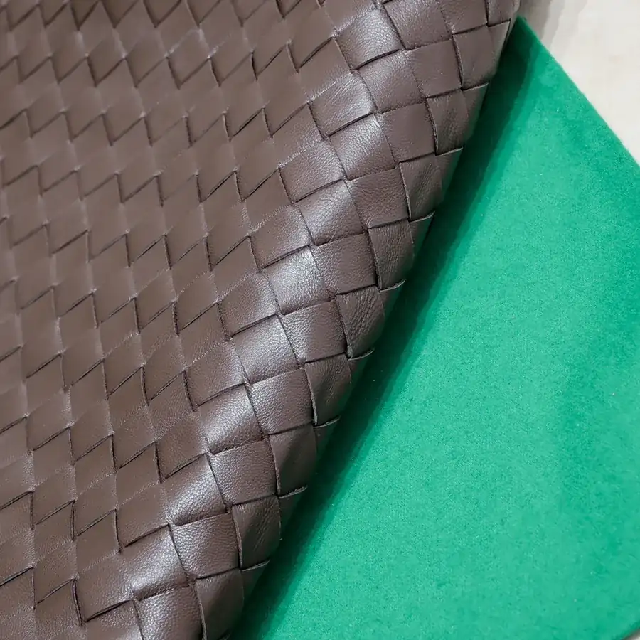 New Large HOP Bag with Full Leather Weave Handle