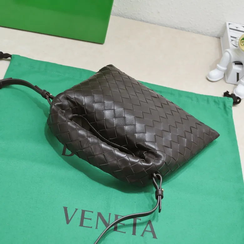 BV 24 Mini Hop Tote with Detachable Strap