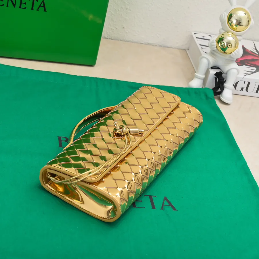 BV Andiamo Evening Handbag