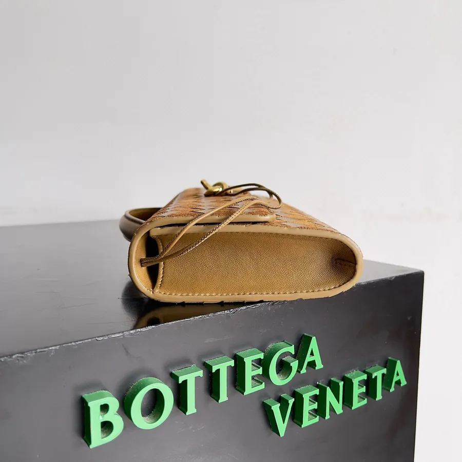 BV Andiamo Evening Handbag