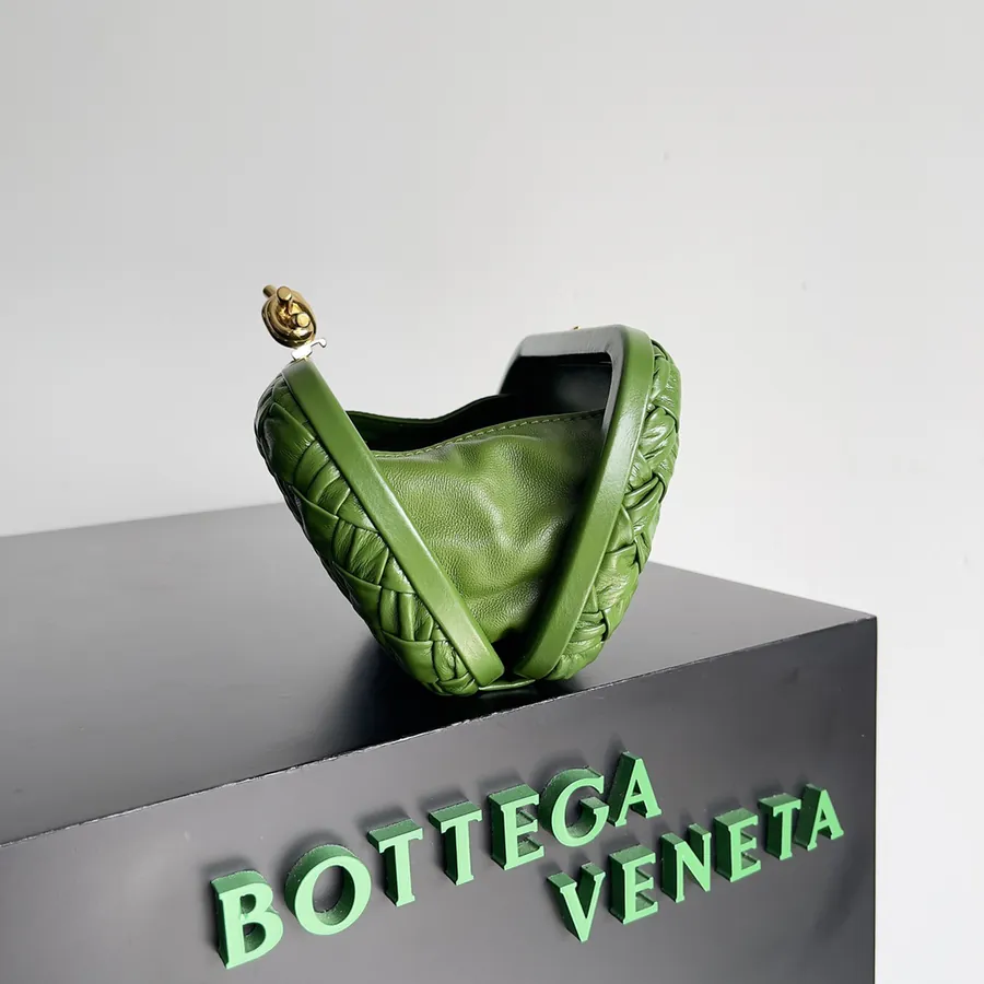 BV Knot | Evening Bag Classic Return