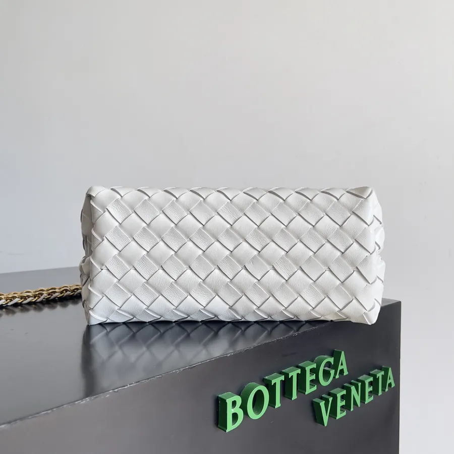 BOTTEGA VENETA Andiamo Mini Chain Bag