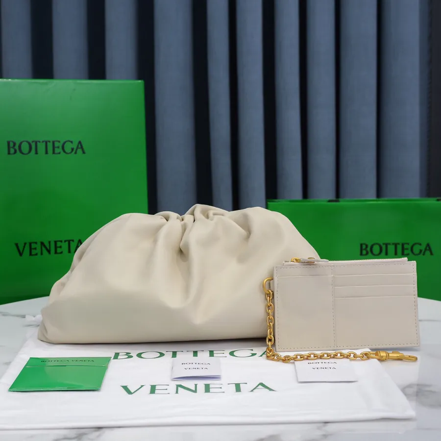 Bottega Veneta Pouch Series Cloud Bag in Beige
