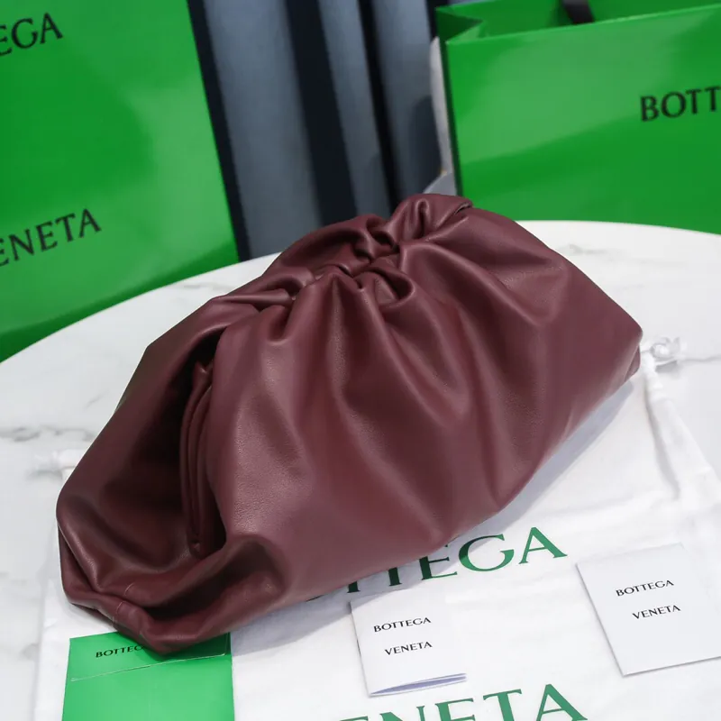 Bottega Veneta Pouch Cloud Bag Grained Calfskin