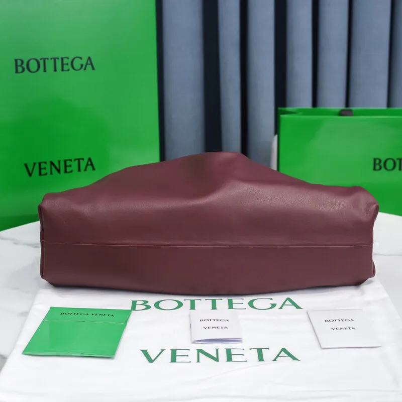 Bottega Veneta Pouch Cloud Bag Grained Calfskin