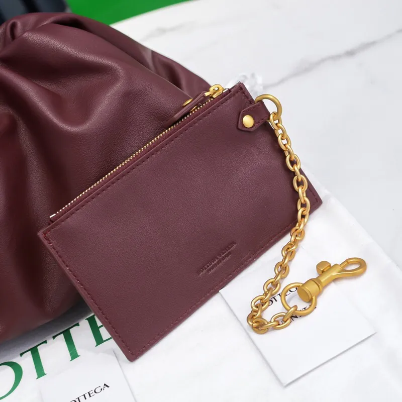 Bottega Veneta Pouch Cloud Bag Grained Calfskin