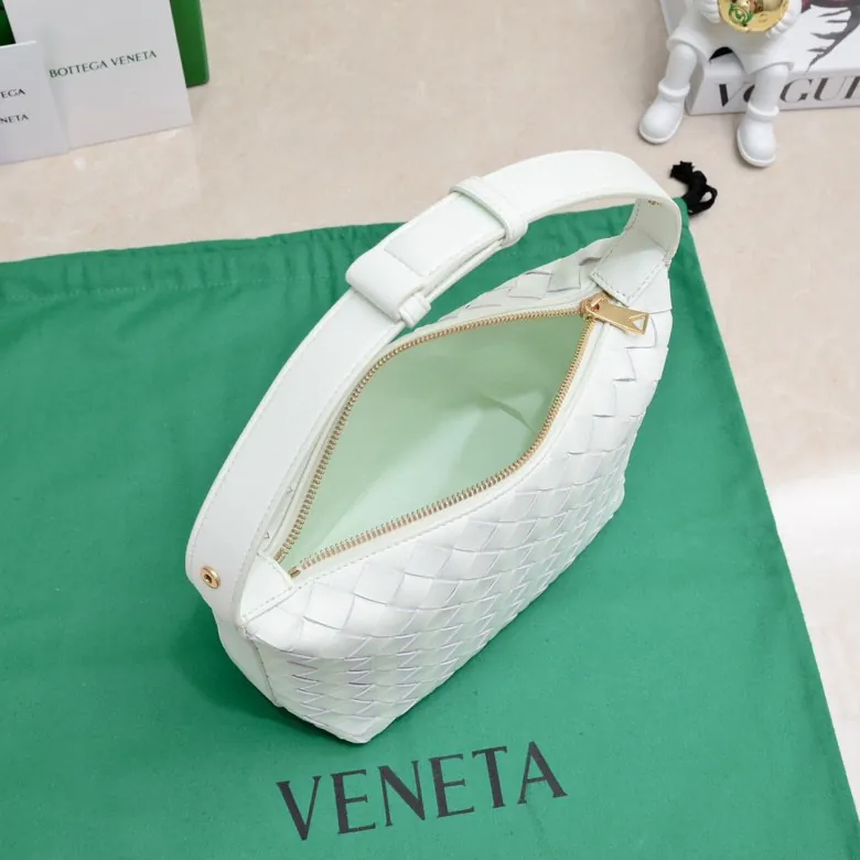 Bottega Veneta Shoulder Lunch Bag with Intrecciato Weave