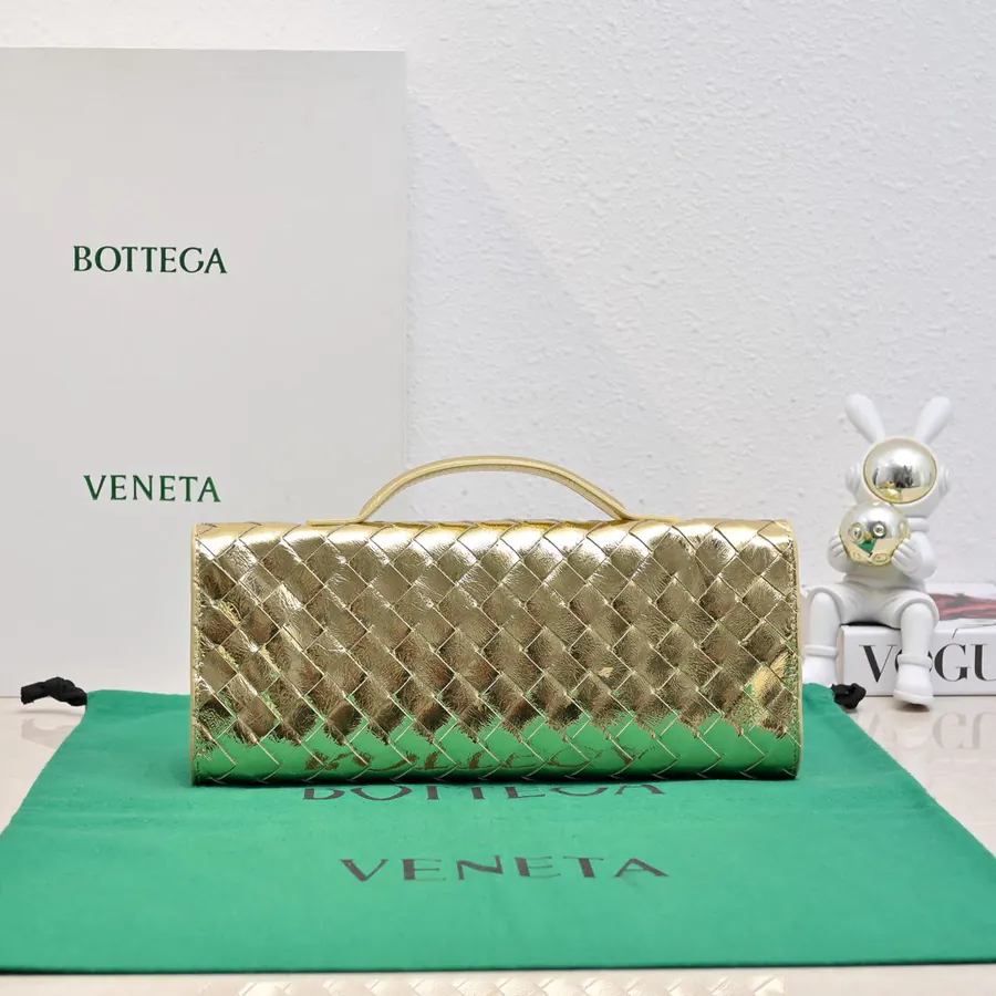 BV Andiamo Evening Evening Bag Elegant and Stylish