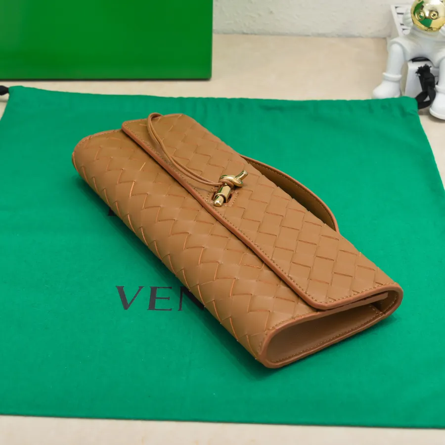BV Andiamo Evening Handbag