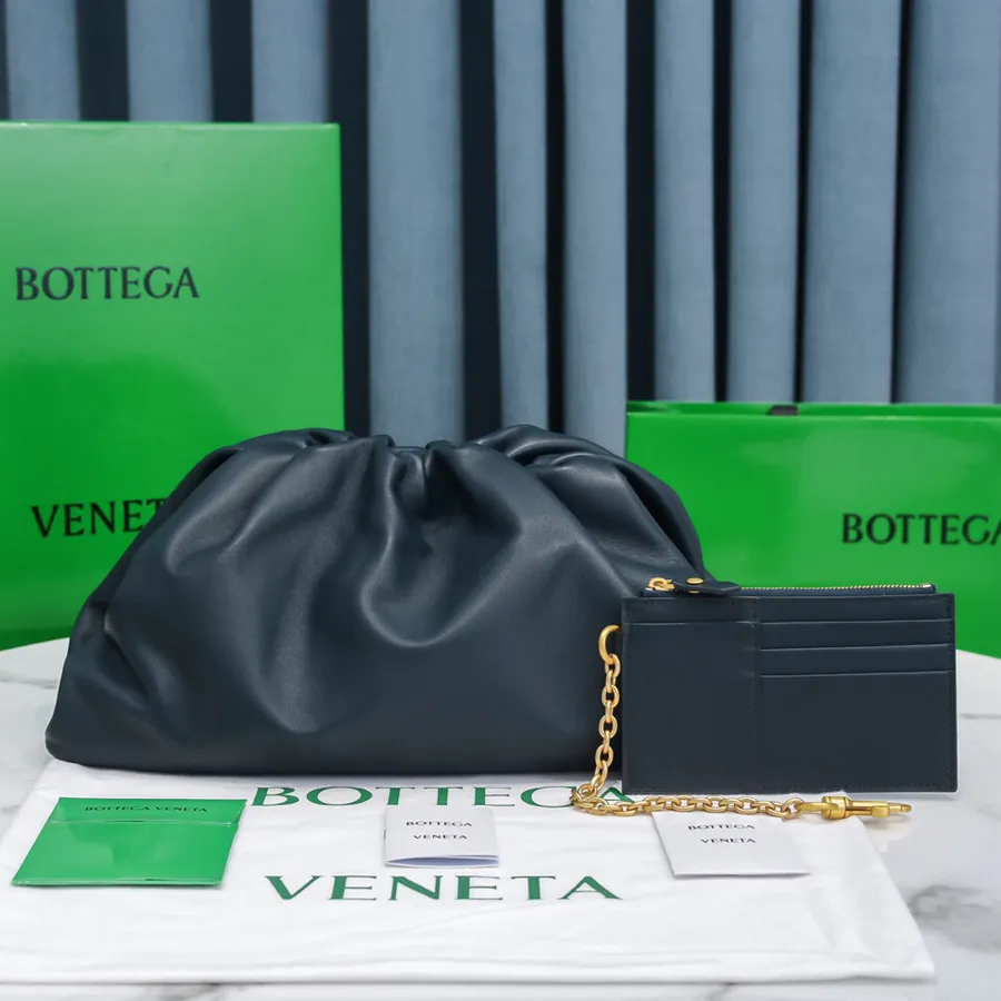 Bottea Veneta Pouch Bag Grained Calfskin, Sophisticated and Versatile