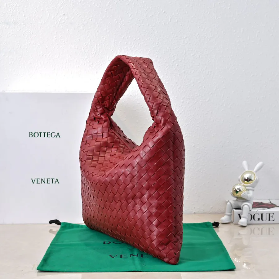 New Medium HOP Bag by Bv, Grained Calfskin and Leather Handle