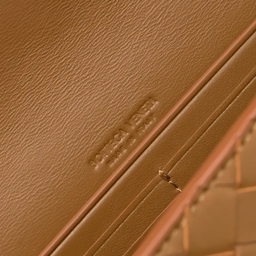 BV Andiamo Evening Clutch, Elegant and Timeless Design